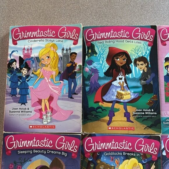 Grimmtastic Girls - 8 Book Set - Picture 3 of 9